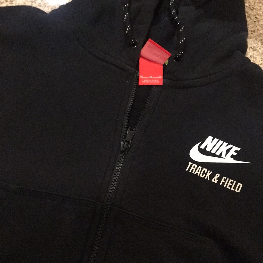 Nike track and field crop hoodie!